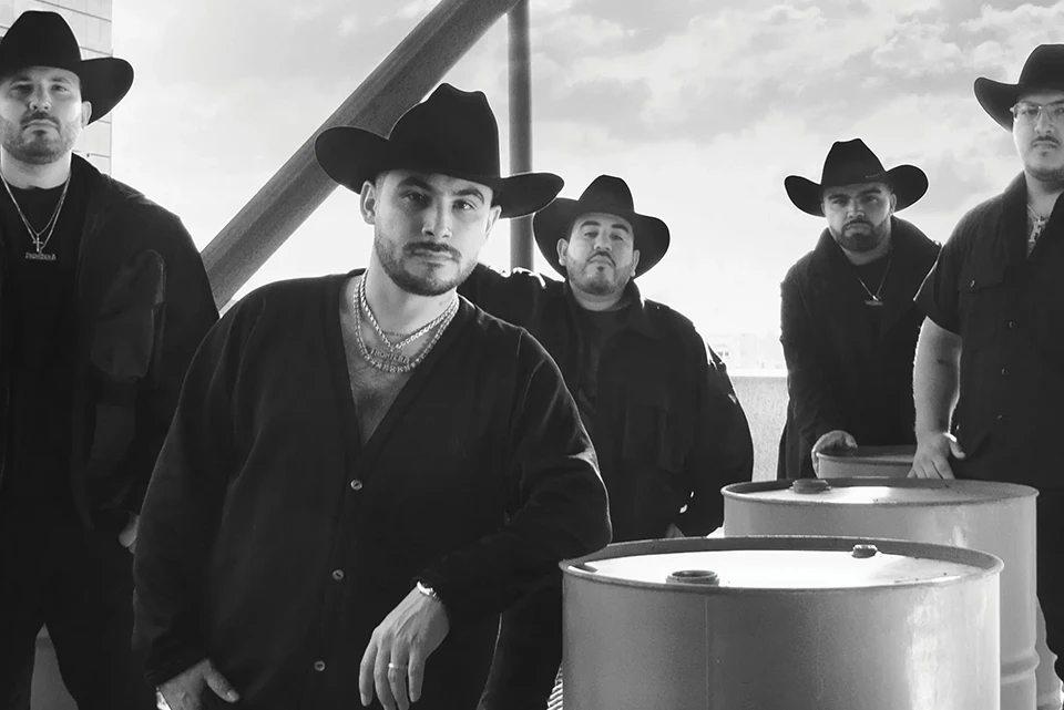 grupo-frontera-bigartist